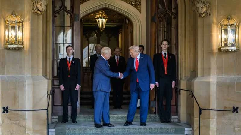 TrumpKingCharles