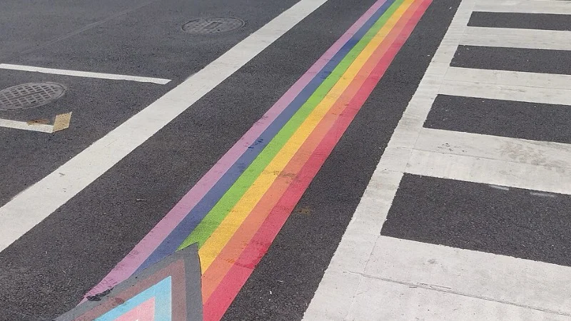 LGBTQIAAP2SNPLUScrosswalk