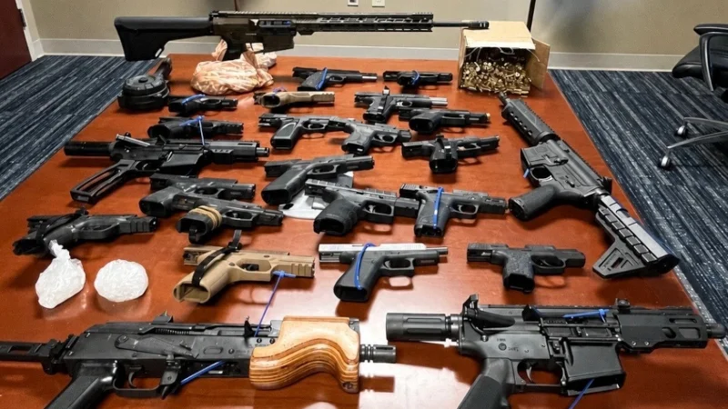 guns