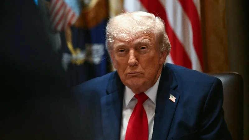 TrumpGlare