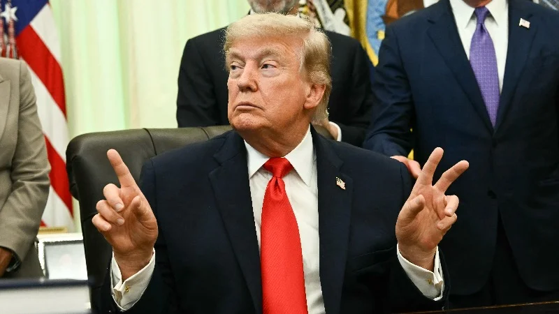 TrumpSaysLookWhatICanDo