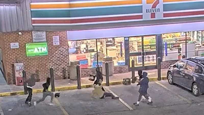 711