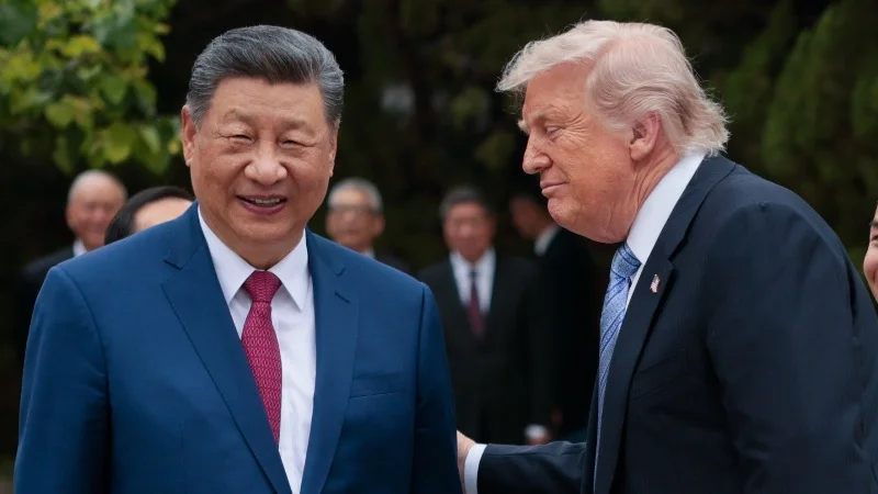 sideTrumpXi
